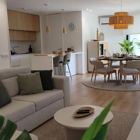 Delmar Waterfront Dl Διαμέρισμα *